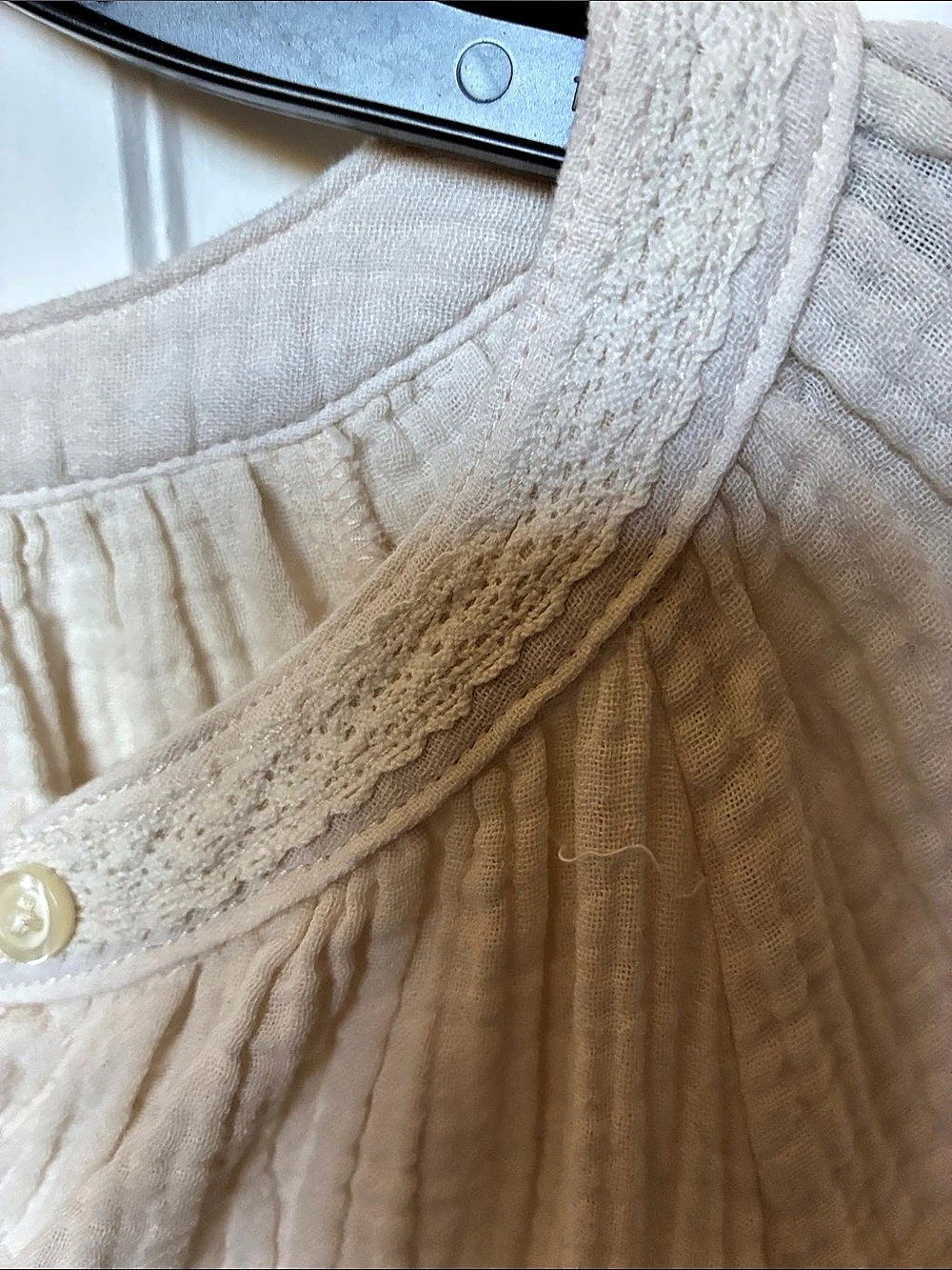 Universal Thread Cotton Gauze Blouse Cream Large NWOT - Picture 3 of 7